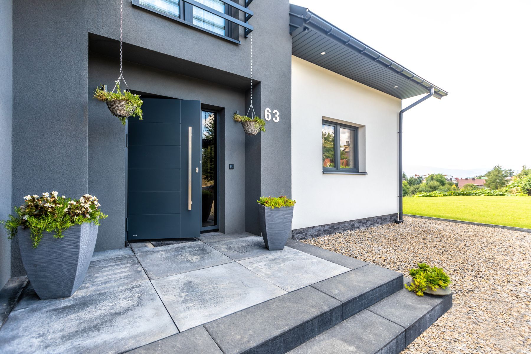 Porte entrée PVC anthracite RC3 serrure 7 points Ud 0.9 Bruxelles